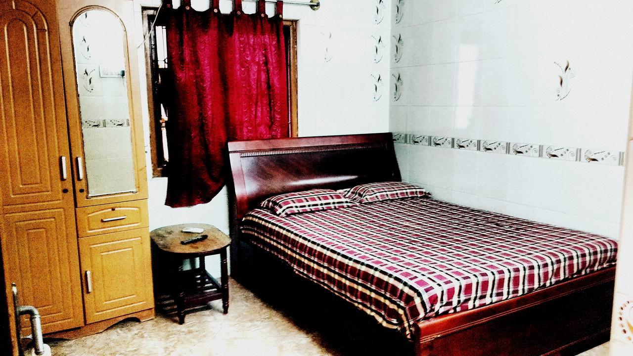 Senate Regency Hotel Madras Buitenkant foto