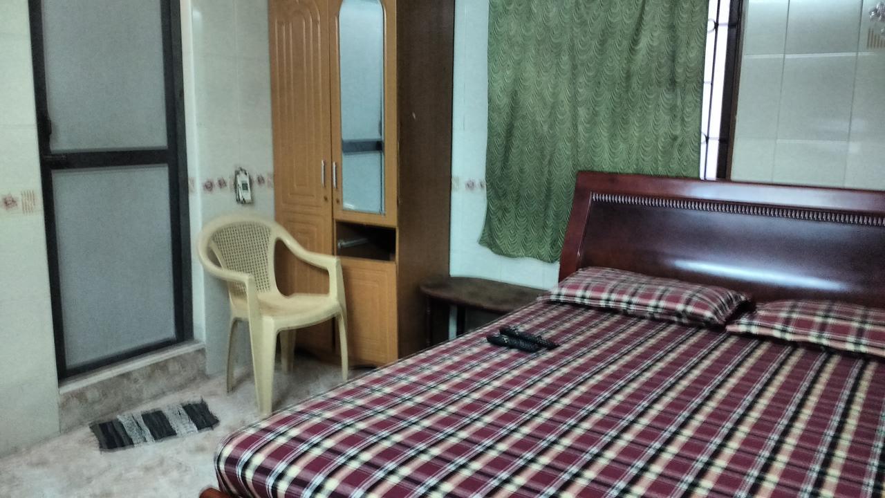 Senate Regency Hotel Madras Buitenkant foto